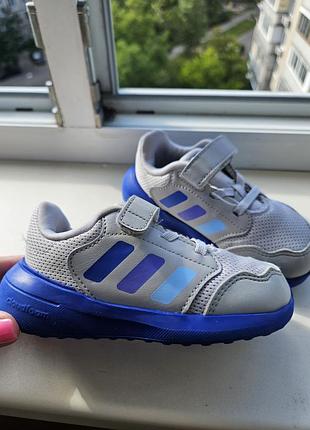 Дитячі кросівки adidas 24 розмір, устілка 15см на хлопчика на липовий