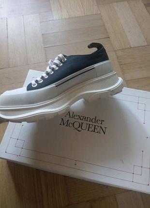 Alexander mcqueen 3