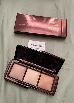 Хайлайтери hourglass ambient lighting palette