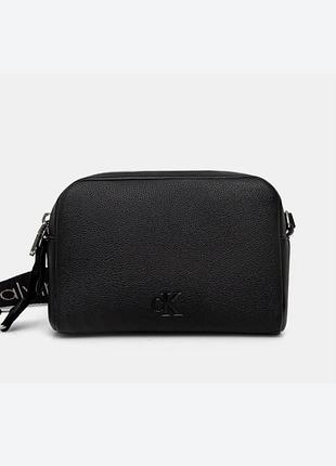 Крос-боді жіноча calvin klein ultralight чорна