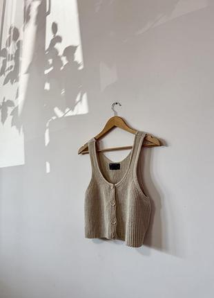 Красива жилетка asos🌿