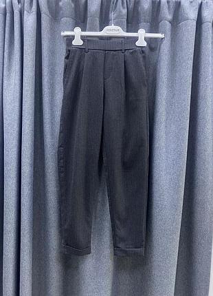 Брюки в полоску bershka xs