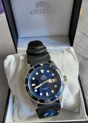 Наручний годинник чоловічий orient diver механічний з автозаведенням, синій циферблат, чорний силіконовий ремінець