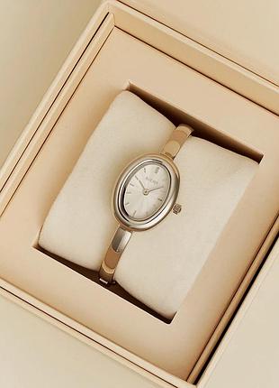 Часы серебристые с овальным циферблатом burker diana silver white