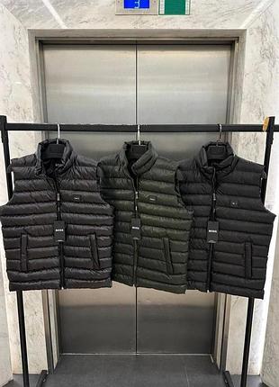 Мужская жилетка безрукавка hugo boss black экокожа