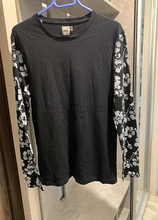 Лонг чорний з принтом. asos. р. м