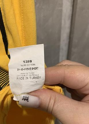 Нові шорти puma. розмір м 9