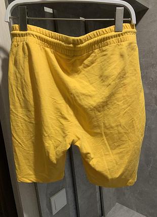 Нові шорти puma. розмір м 8