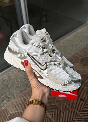 Кроссовки nike v5 rnr sail fauna brown
