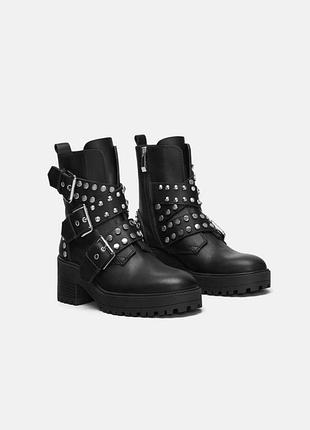 Черевики масивні zara берци