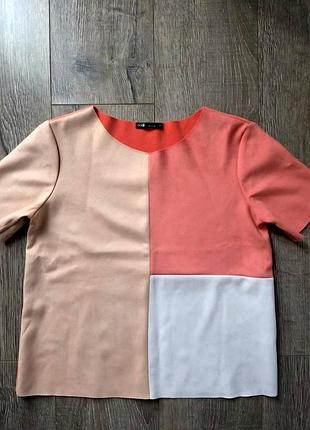 Футболка жіноча h&m з коротким рукавом різнокольорова 38