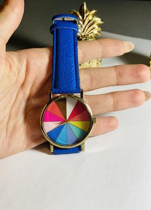 Часы радужные