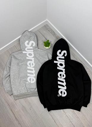 Худі від бренду supreme