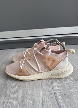 Кросівки жіночі adidas originals arkyn бігові
