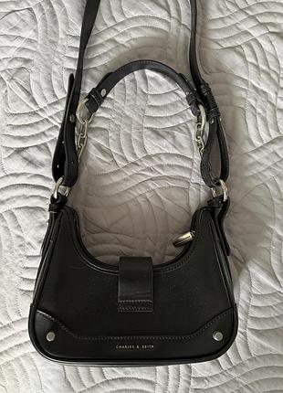 Сумка жіноча charles & keith чорна 2