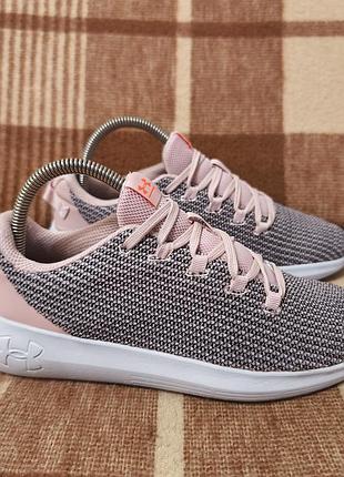 Жіночі кросівки under armour