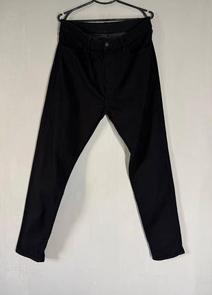 Чоловічі джинси uniqlo ezy jeans slim tapered / чорні заужені джинси (розмір l / waist 33-36)