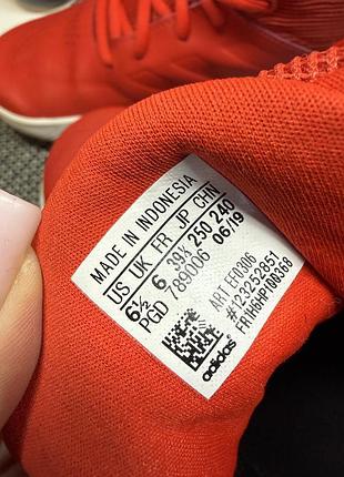 Оригінальні кросівки adidas 3