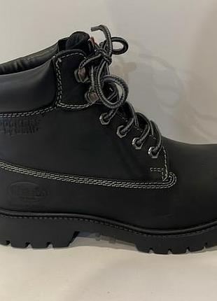 Черевики dockers;
