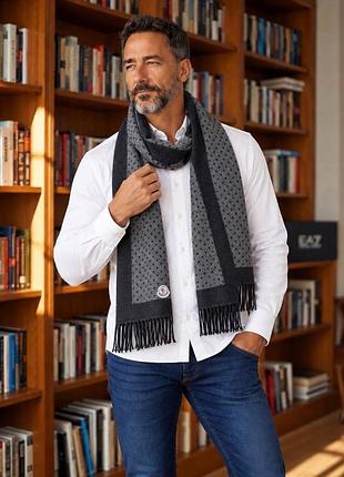 Брендові шарфики