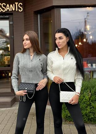 Жіночий в'язаний кардиган на змійці