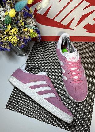 Оригинальные кроссовки adidas