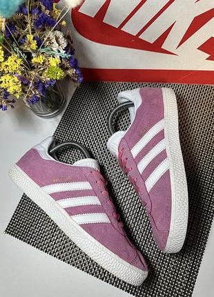 Оригінальні кросівки adidas 2