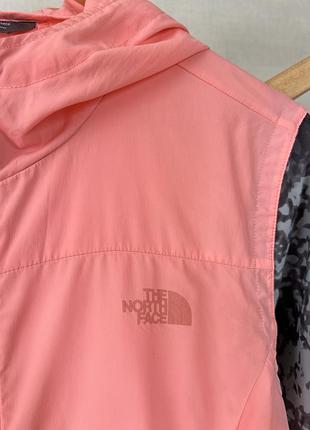 Рожева вітровка the north face 2