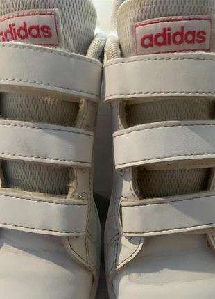 Кросівки дитячі adidas білі, розмір 33, довжина устілки 20 см