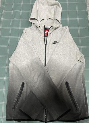 Зіпка «nike teeh»