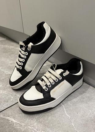 Кросівки жіночі saint laurent чорно-білі, розмір 37, довжина устілки 24 см