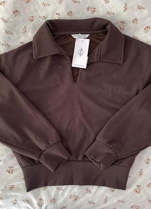 Светр жіночий stradivarius. коричневий, розмір s, мотал
