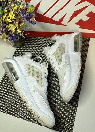 Оригінальні кросівки jordan 3