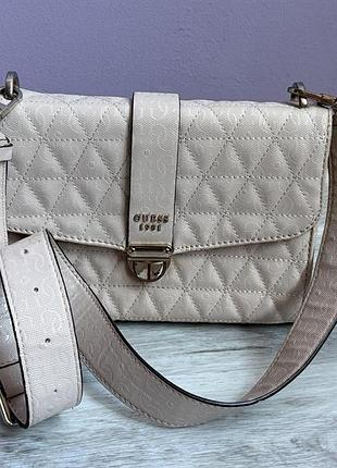 Сумка жіноча guess через плече, бежева, стьобана