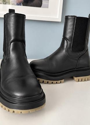 Черевики для дівчинки zara чорні, розмір 31