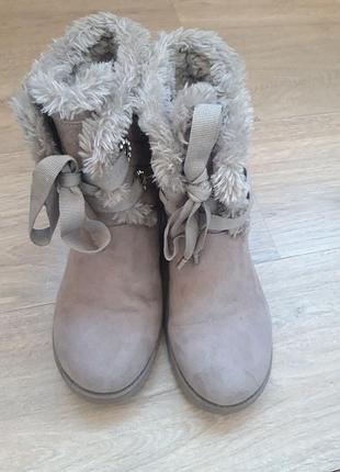 Зимние полусапоги/угаги бренда guess 5