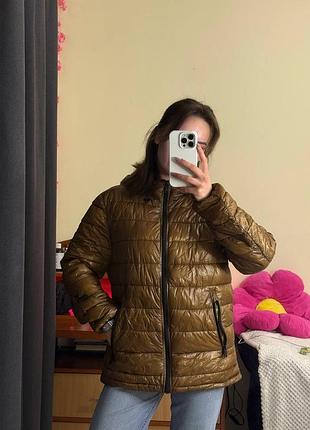 Ультралегкий пуховик zara с капюшоном (размер m) / легкая куртка