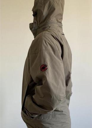 Тренінгова спортивна куртка ветровка штормовка мемрана wolfskin mammut north face