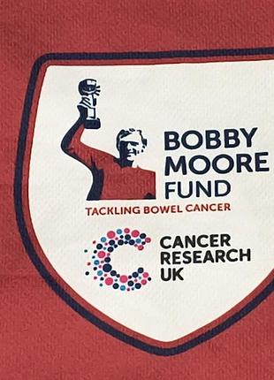 Bobby moore wc- 66 fund, england - спортивная стильная футболка - бобби мур 66- xl