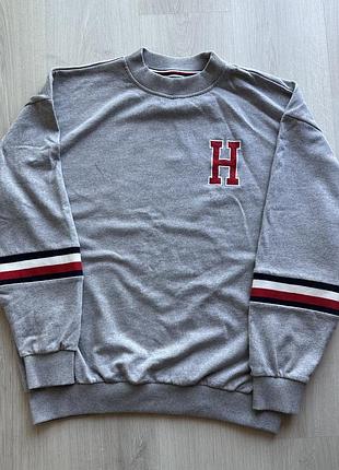 Оригінальний сірий світшот tommy hilfiger (l) — з патчем