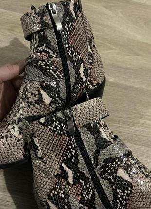 Козаки женские осень 6