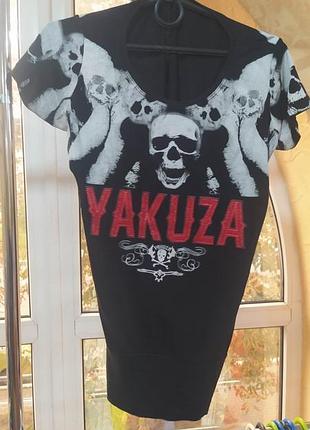 Женская футболка с черепами yakuza