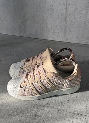 Оригінальні кросівки adidas superstar