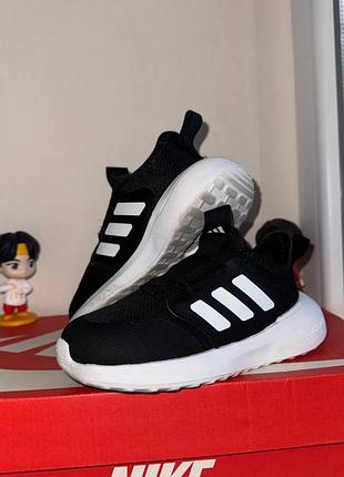 Кросівки adidas🖤
