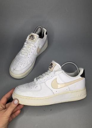Кросівки nike air force 1 з бежевим логотипом swoosh