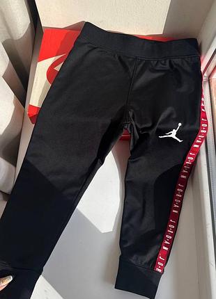Штани від jordan🖤 2