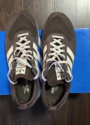 Кроссовки adidas оригинал 2