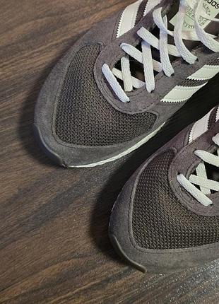 Кроссовки adidas оригинал 4