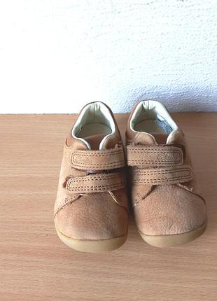 Чудові шкіряні пінетки кросівки clarks 20,5 р. устілка 12,8 см