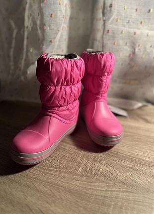 Чоботи для дівчаток crocs winter puff boot kids рожеві j1 / eur 32–33, устілка 19,5–20 см